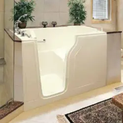 Photo of walk-in tub's in-swing door feature