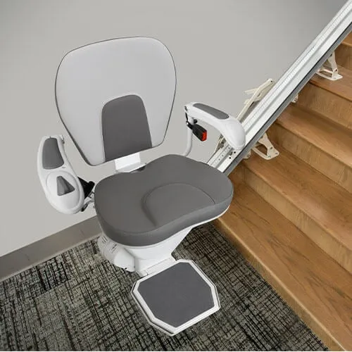Swivel Seat For Safety & Convenience