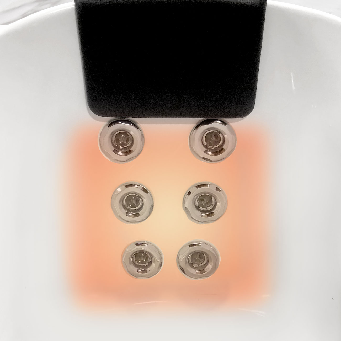 Depiction of where heated portion of seat is inside tub
